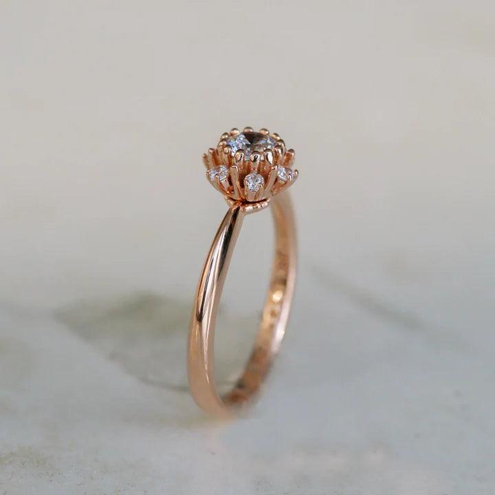 DANDELION SOLITAIRE - Mim Diamond