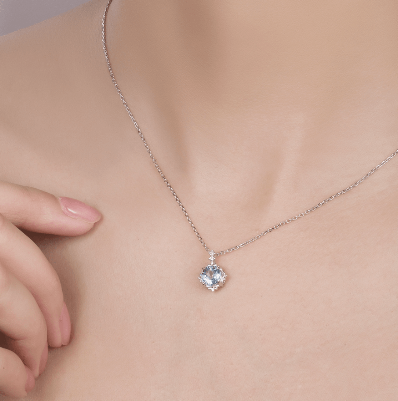 Akuamarin Pırlanta Kolye