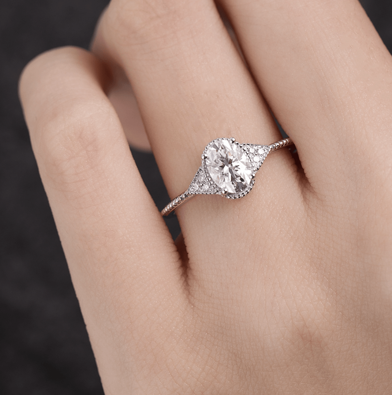 Vintage Oval Mozanit Yüzük - Mebsuta