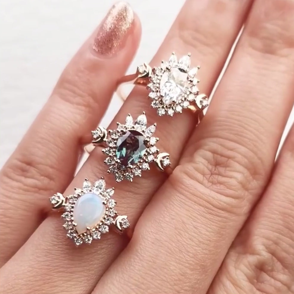 Винтажное кольцо с каплей муассанита - Almach