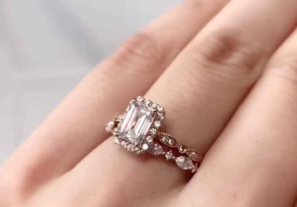 Кольцо с муассанитом в винтажном стиле - Sheratan