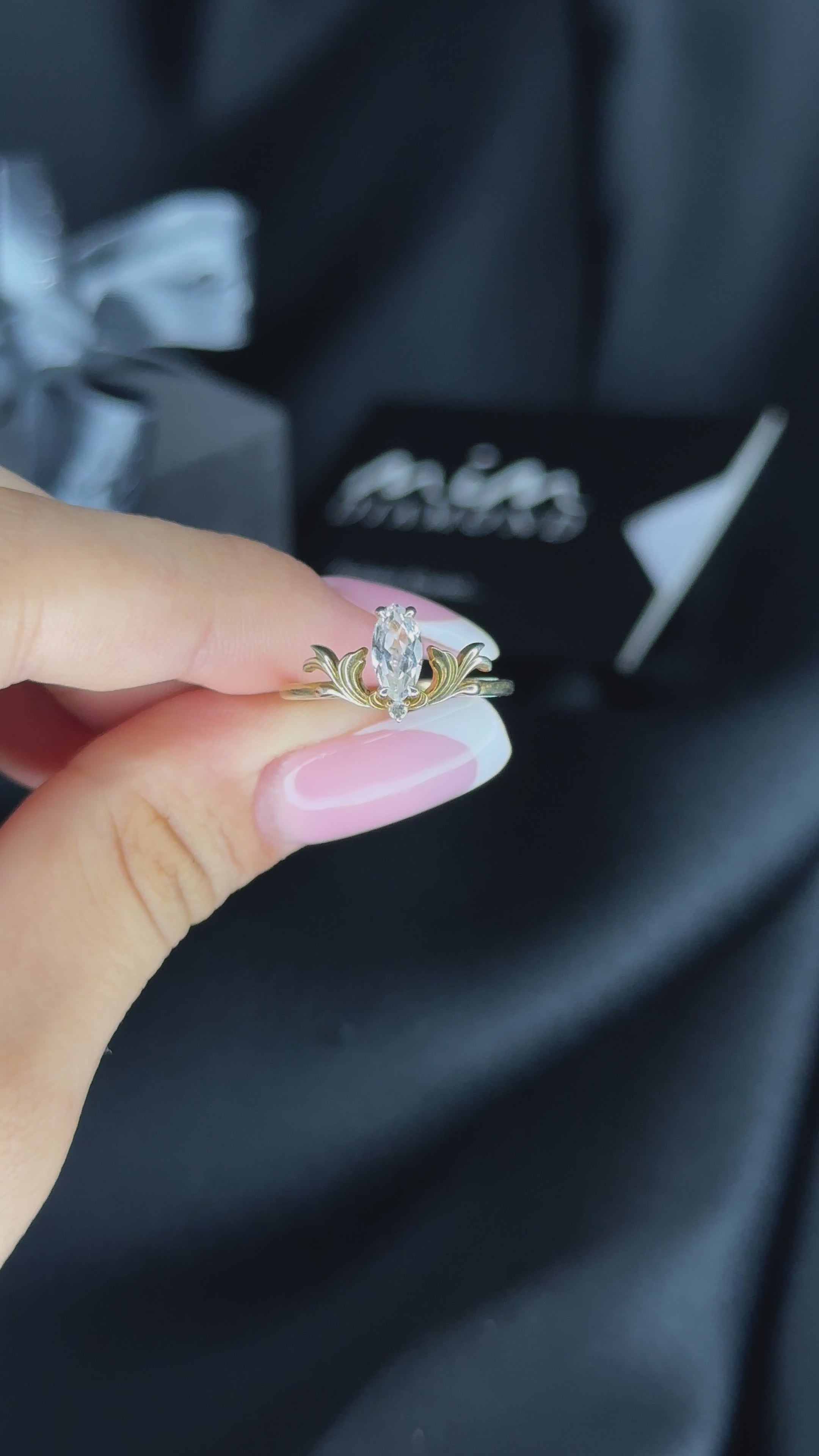 Винтажное кольцо с александритом маркиз - Ayzen