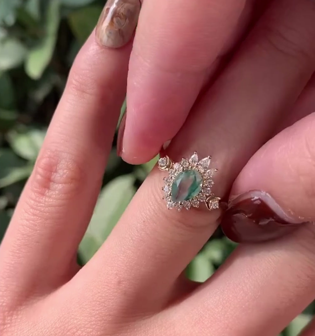 Vintage Teardrop Moss Agate Ring - Aludra