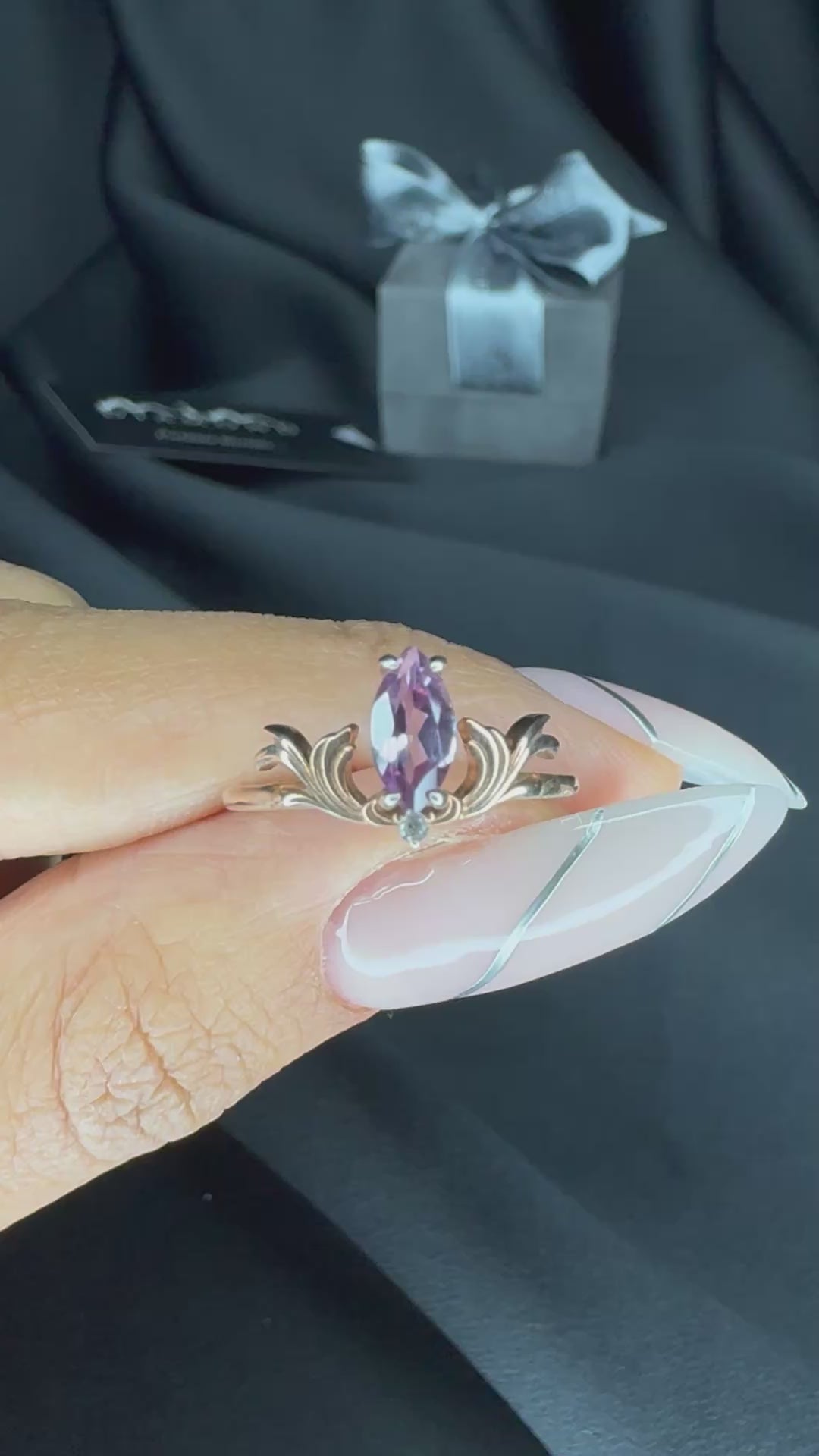 Винтажное кольцо с александритом маркиз - Ayzen