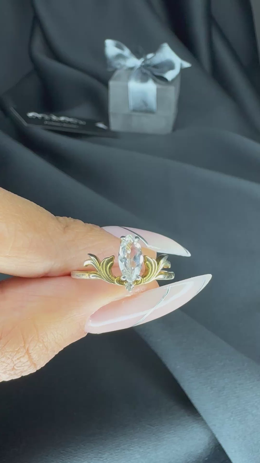 Винтажное кольцо с александритом маркиз - Ayzen