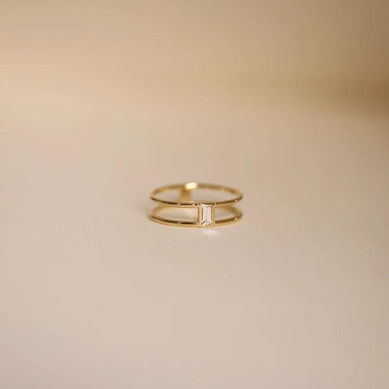 Tasarım Baget Pırlanta Yüzük - Tena - Mim Diamond