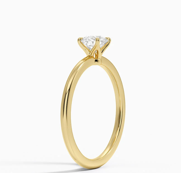 Klasik Model 0.50 Karat Tektaş Pırlanta Yüzük