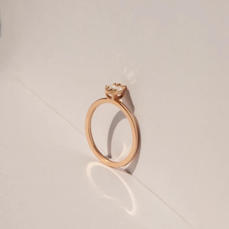 0.14 Karat Baget Pırlanta Yüzük - Yukel - Mim Diamond