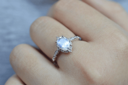 Vintage Oval Aytaşı Yüzük - Terebellum