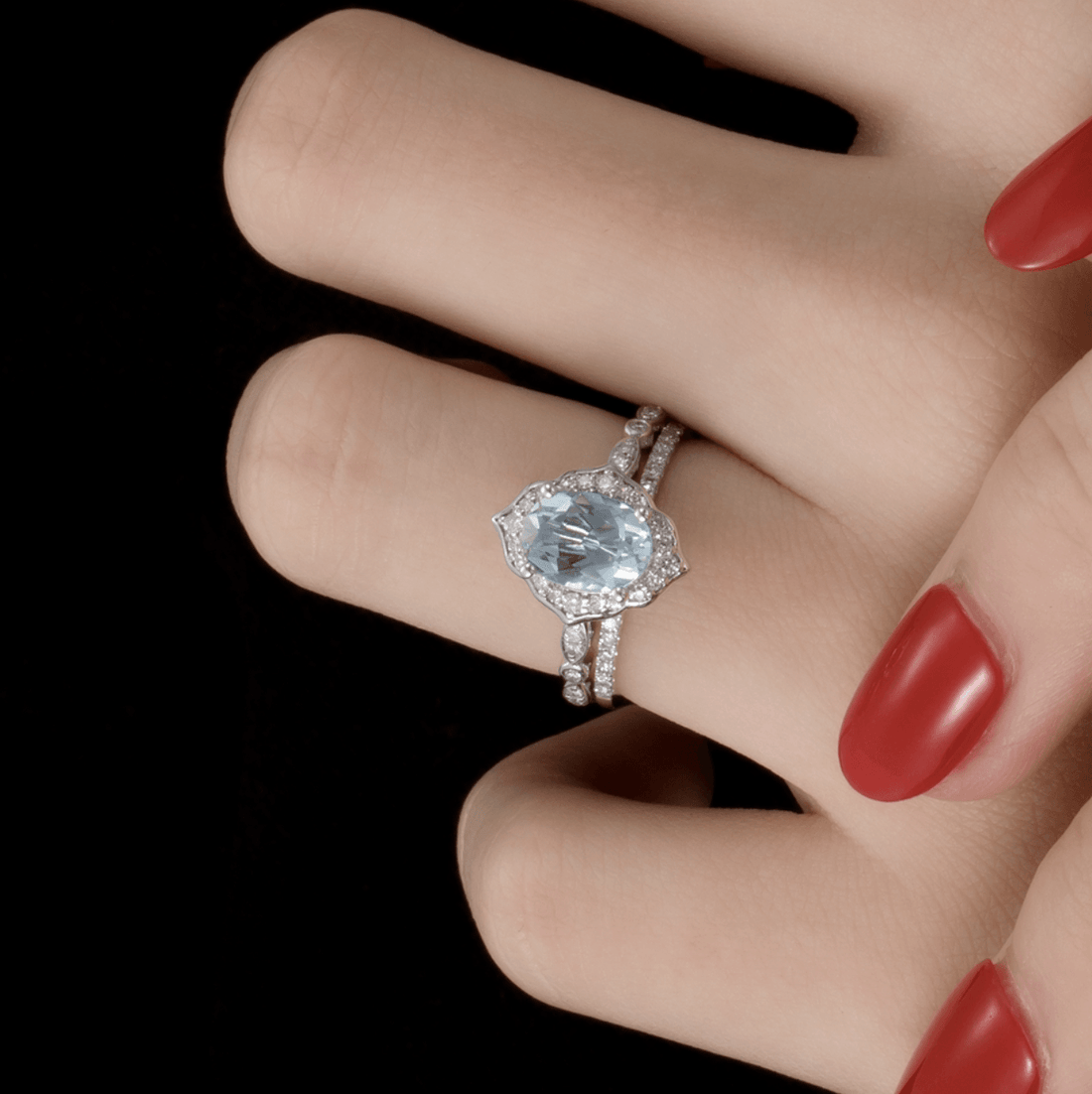 Oval Çiçekli Akuamarin Evlilik Teklifi Yüzüğü - Mahasim