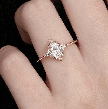 Vintage Oval Mozanit Yüzük - Menchib