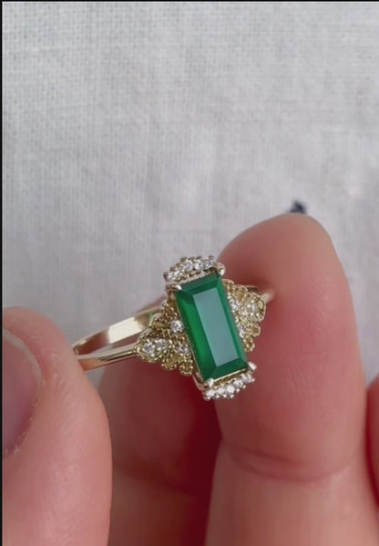Vintage Emerald Ring - Alexa 