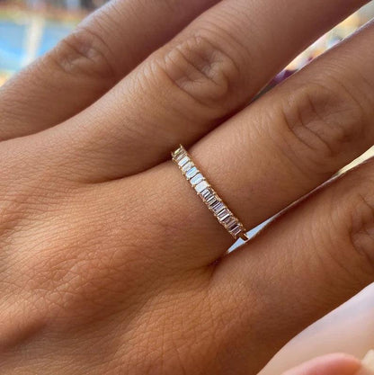 Yarım Tur Baget Pırlanta Yüzük - Mim Diamond